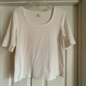 Jones New York Sport short sleeve top. Large.